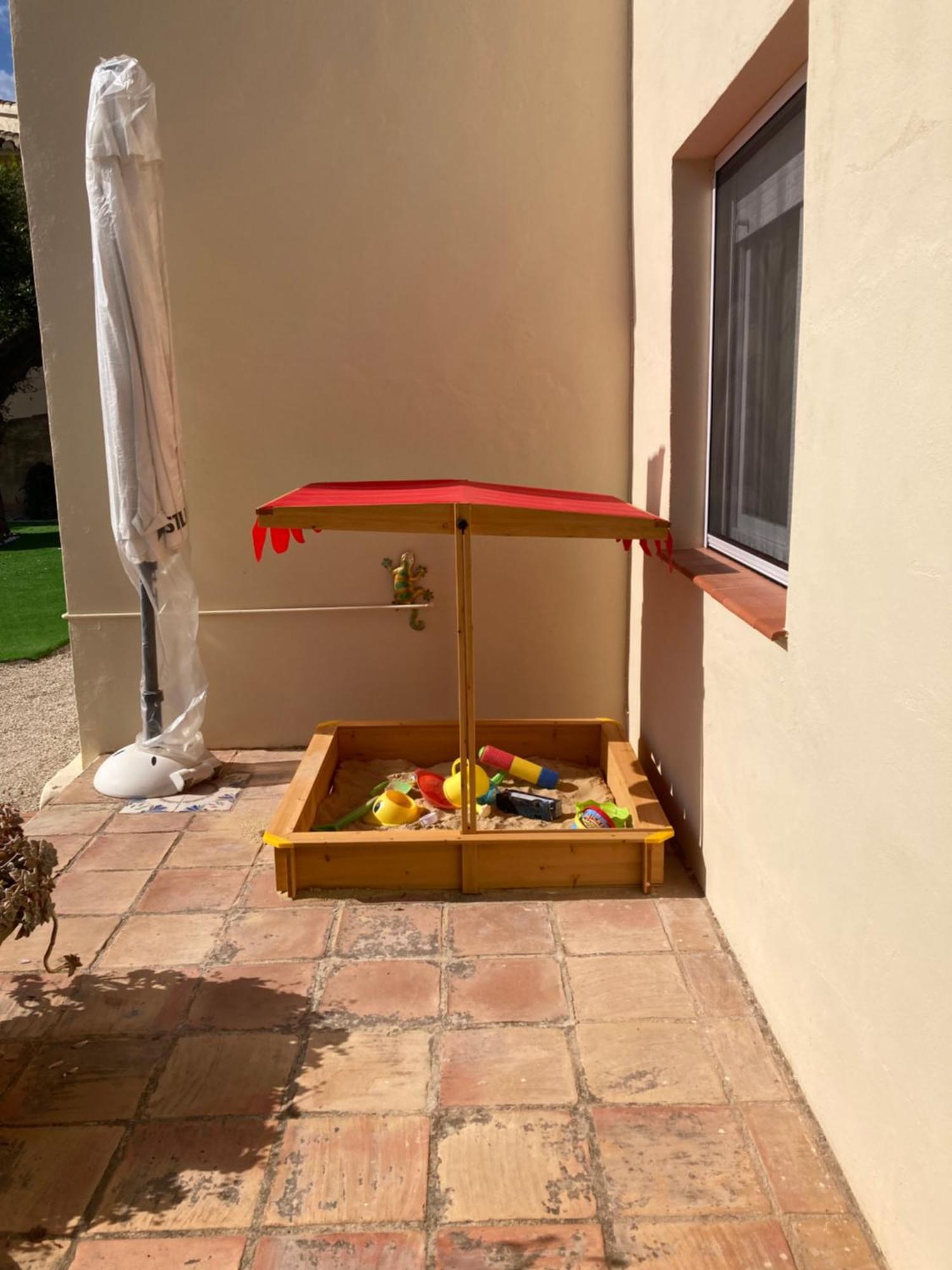 Chalet situado en una zona muy tranquila de Calpe Exterior foto